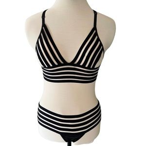 Escante sexy 2 piece bra g-string black & clear striped Stretch fit lingerie Sml